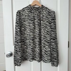 J. CREW Zebra Print Long Sleeve Mock Neck Blouse Ivory Black Lined Size M